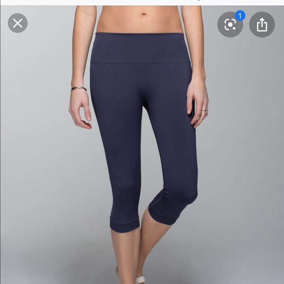lululemon athletica Pants - Lululemon in the flow crop